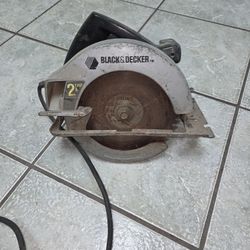 Black And Decker Circular Saw