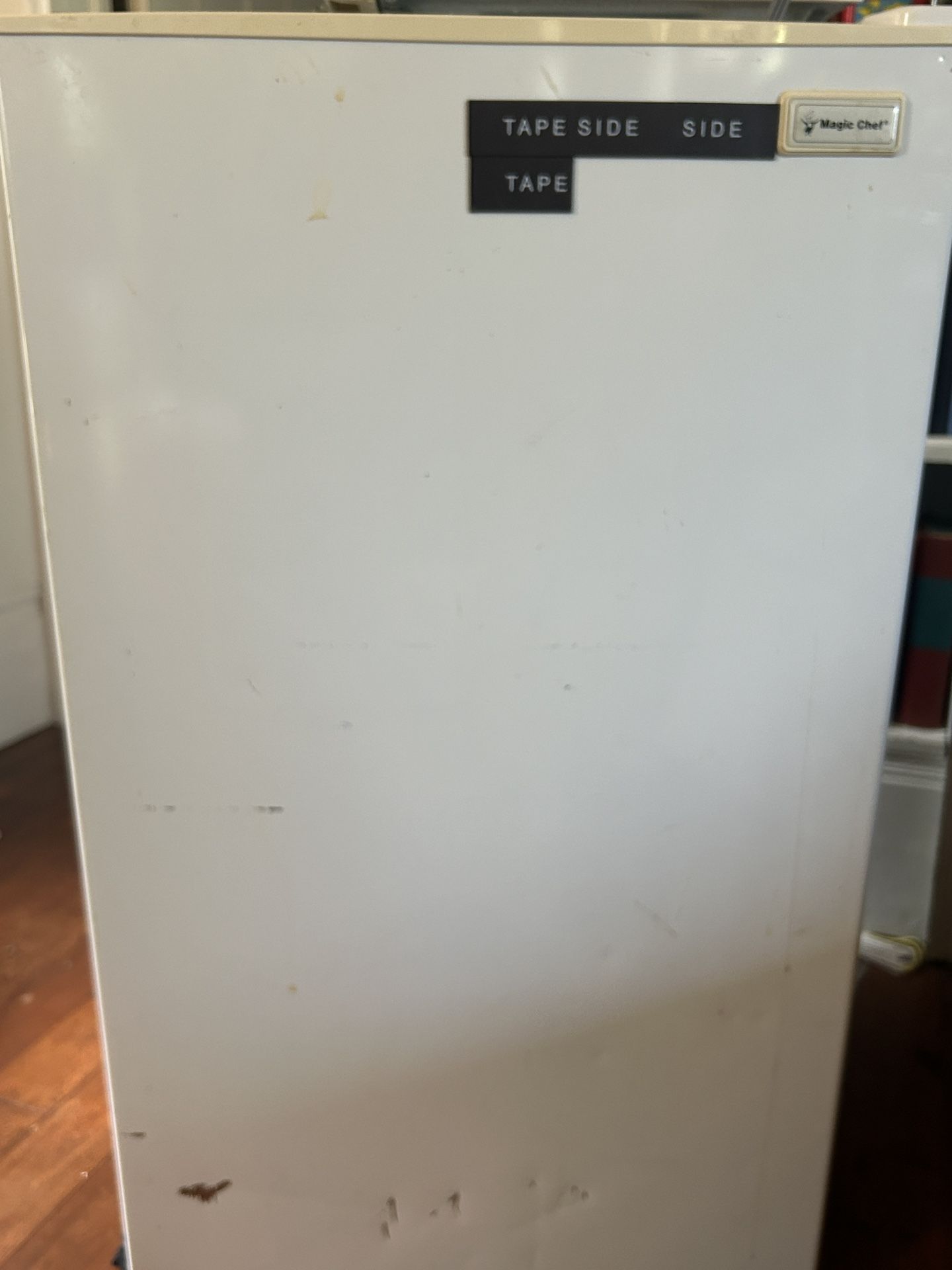 Mini fridge