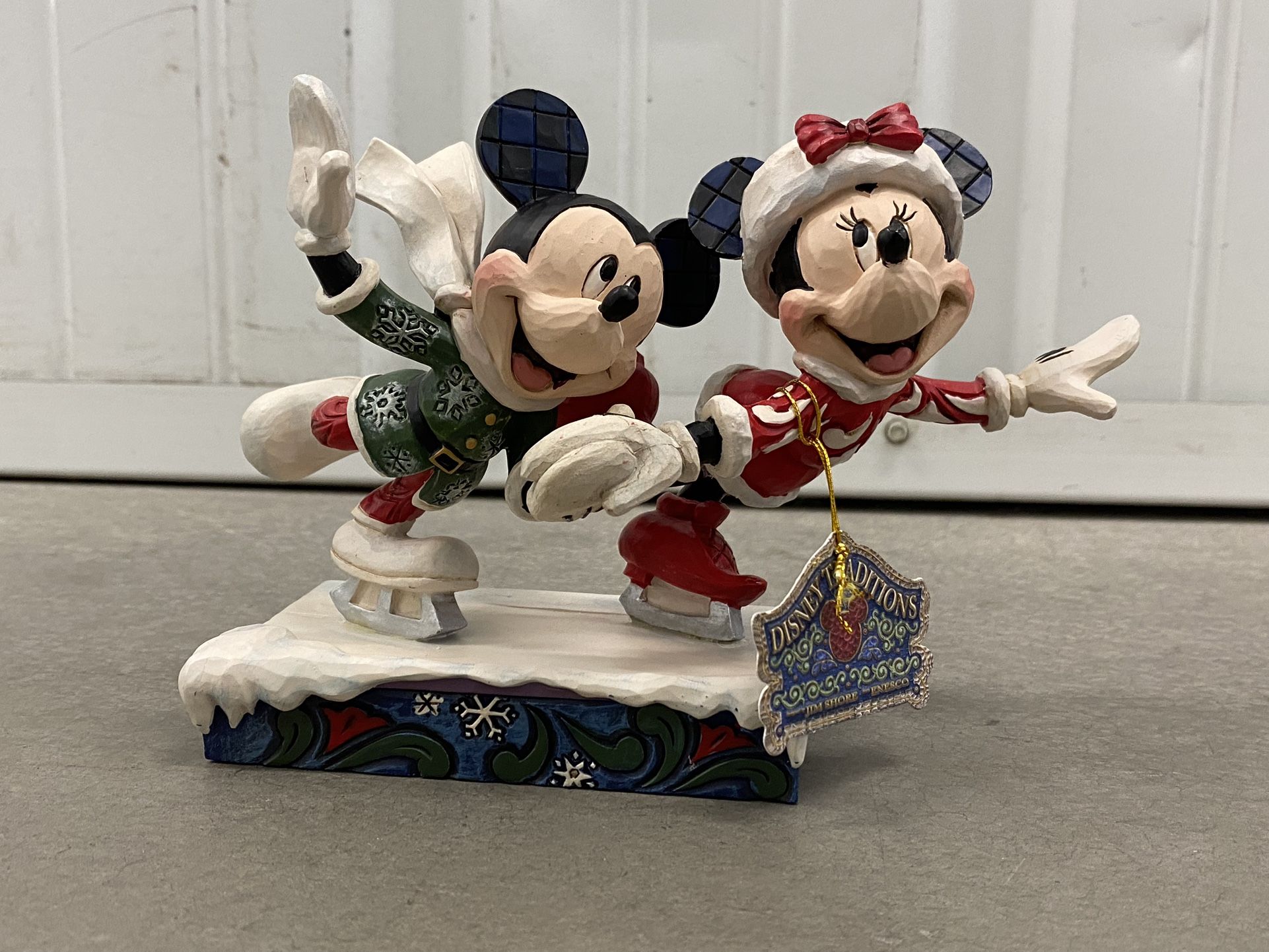 Jim Shore Disney Traditions Skating Sweethearts (contact info removed) Minnie & Mickey