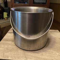 Stainless steel ice bucket