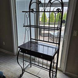 Bakers Rack w/drawers 