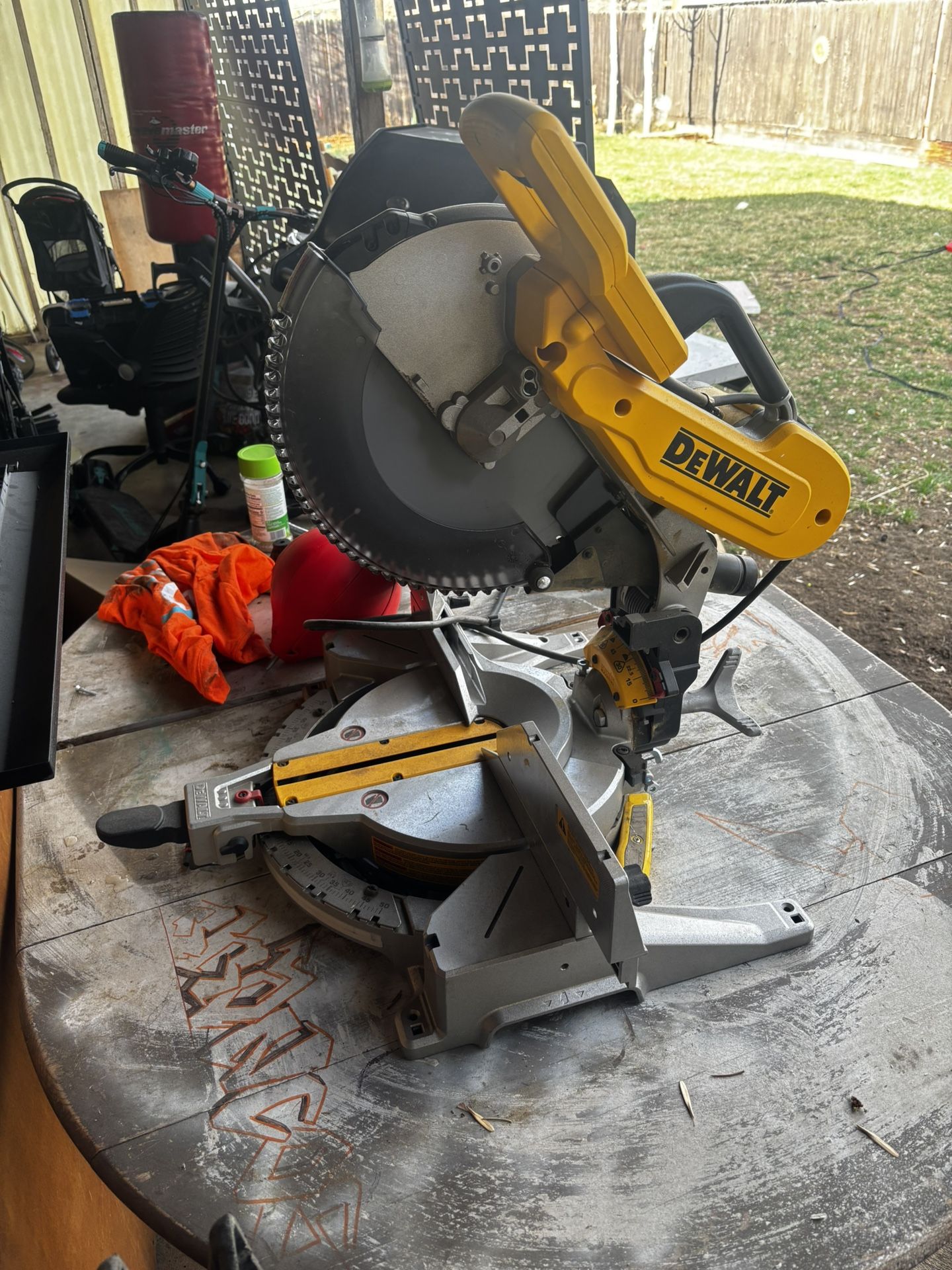 Dewalt miter Saw NEW 12”