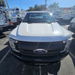 2022 Ford F-550