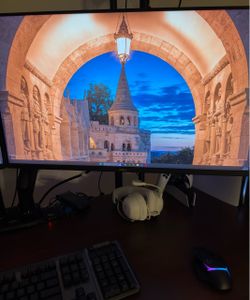 Dell 4K Ultra UHD 32-inch, 144 Hz 1Ms Monitor