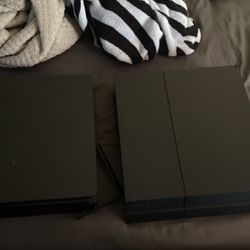 PlayStation 4/ Ps4 Slim 