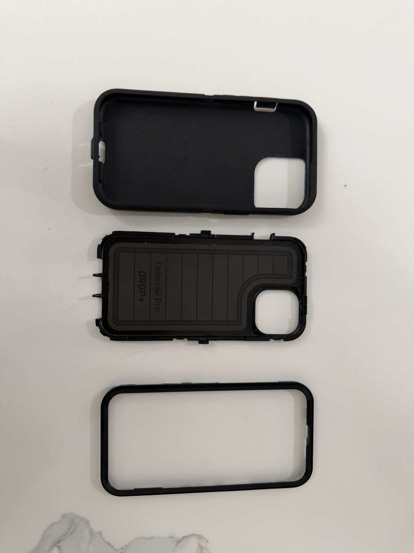 OtterBox Defender Pro iPhone 13 Case