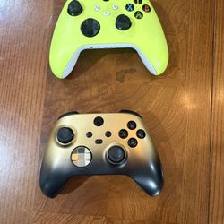 Xbox S Controllers
