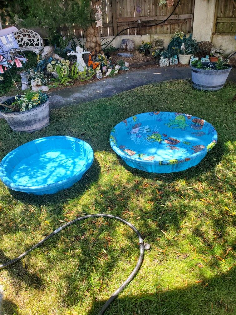 2 Kiddie Pools $5 Small & $10 Large