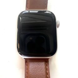 Used Silver Apple Watch Series 7 (45mm)