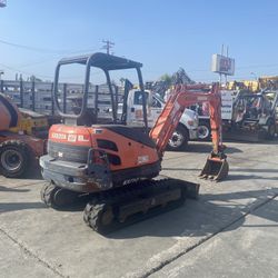 Kubota KX71 Excavator