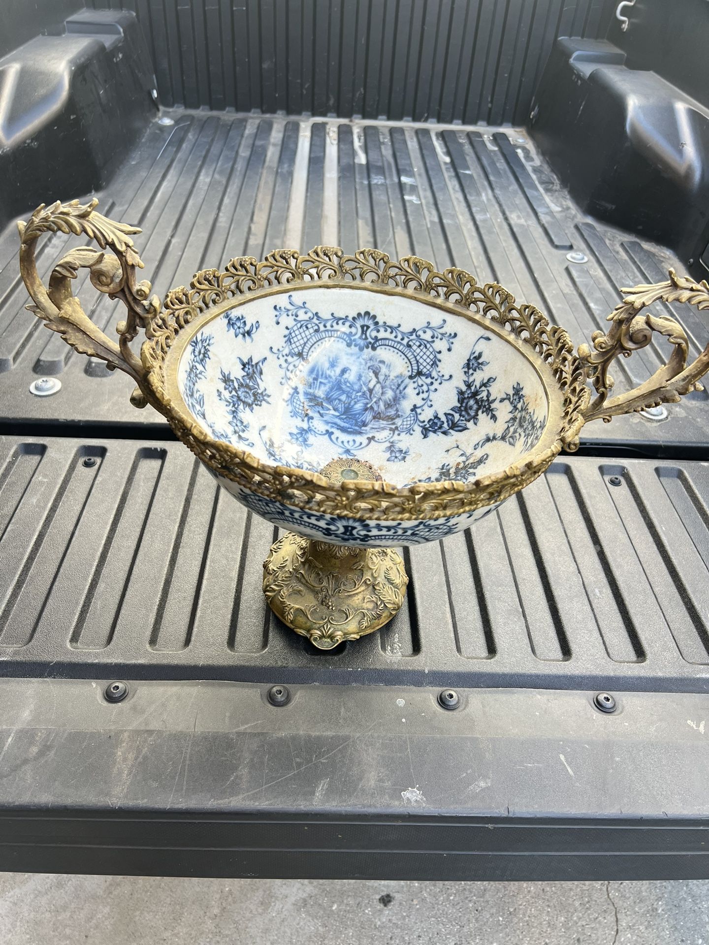 Elegant Bronze and Porcelain Trophy Vase