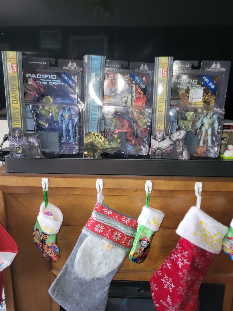 Pacific Rim Action Figures