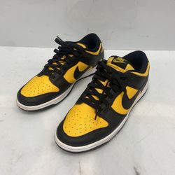 Dunk Low 'Reverse Goldenrod' Nike /  Sneakers /  Dunk