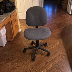 Wheeled Office Chair