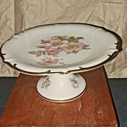 Beautiful vintage wild rose pattern, petite size pedestal cookie/fudge serving piece.E&R 1886 , Germany 