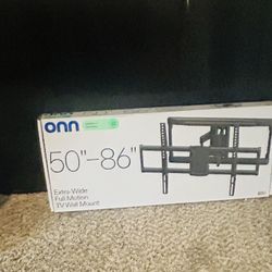 40 Inch Flat Screen Panasonic Smart Tv  Wall Mount New Still In The Box