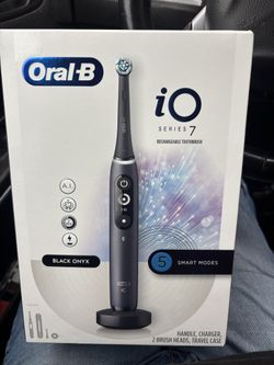 Brand New Oral b iO Series 7 Toothbrush 