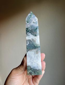 Beautiful Druzy Moss Agate Tower Point
