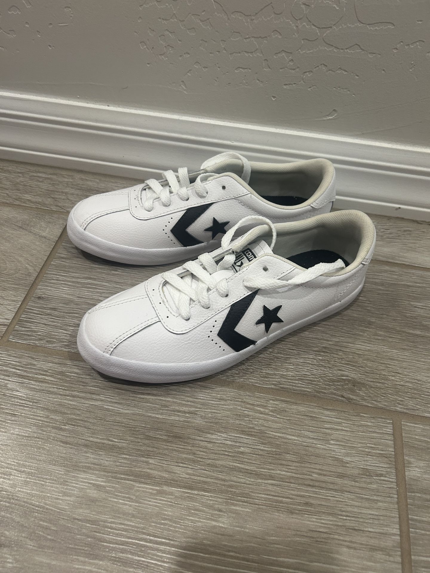 Converse Kids Size 3 Sneakers