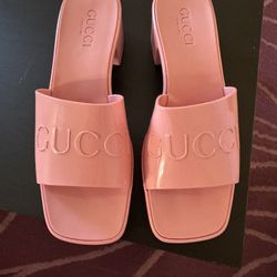 Gucci Slides New Size 8-9 
