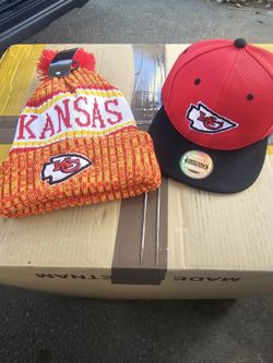 Cheifs Beanie & Cheifs Snapback Hat