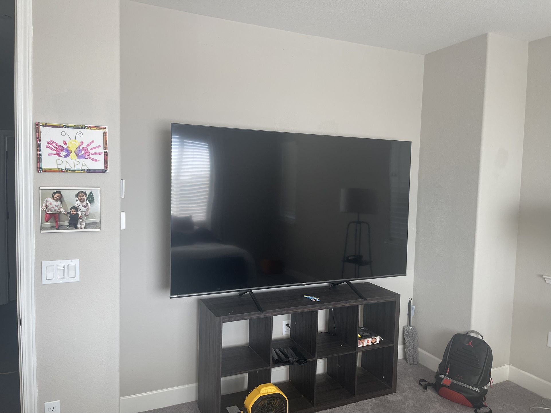 Hisense Tv 86”