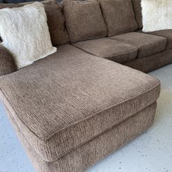 Robert Michael Sectional 