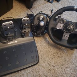 Logitech G920 Wheel, Pedals & Shifter Plus A Handbrake