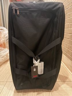 TUMI Alpha Large Split 2 Wheel Duffle