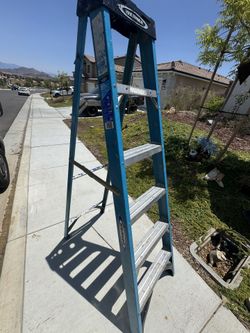 Werner 6 Ft Ladder For 250 Lbs