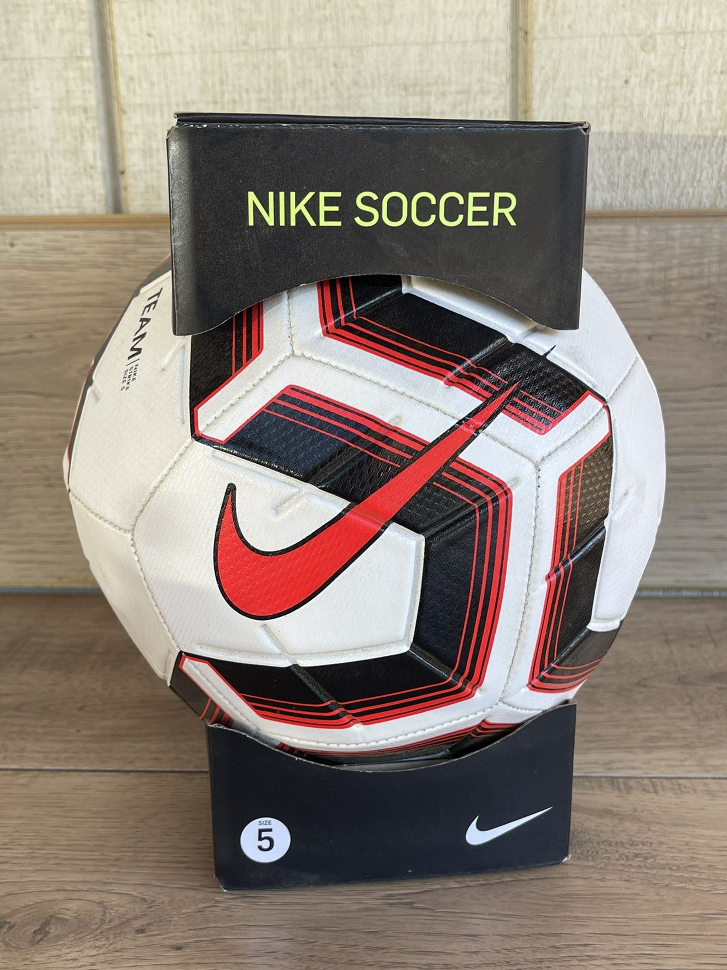 Nike strike team soccer ball size 5 top