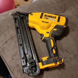 Dewalt Finish Gun 15ga TOOL ONLY