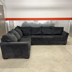 WOW! Gray Sectional Couch ONLY $450 ($2,000 Retail!!) Free Delivery! 🚚