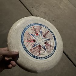 Ultimate Frisbee Disc - Worn But Still Great