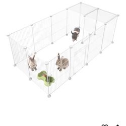 Rabbit/ Small Animal Pet Gate. Dimensions In Photos 