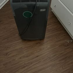 DeLongi Portable Air Conditioner 