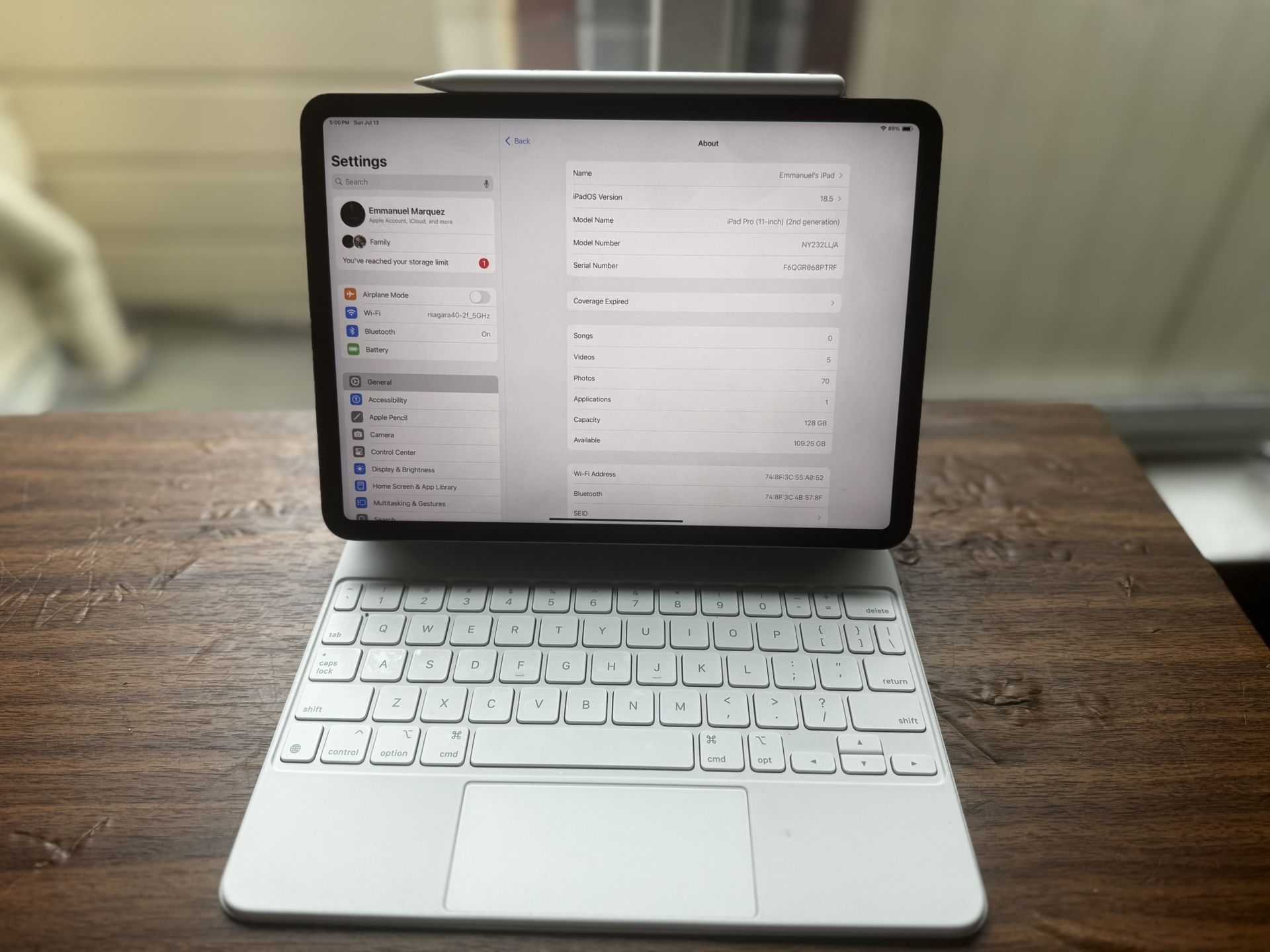 Apple Ipad Pro 11 inch 2nd Gen Space Gray WIFI + Apple Magic Keyboard and pencil Wireless Tablet