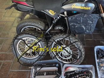 13K Custom Razor SX500 + Lights, Airshocks front & back, 72v 200A 32AH Battery, Alarm, + Extras