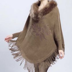 Winter sweater (clock/shawl cape) C1