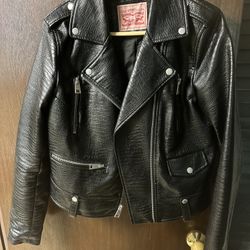 Womens Leather Jacket Size Medium 