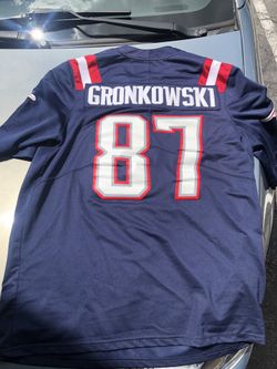 Patriots Gronk fits like Large Color Rush