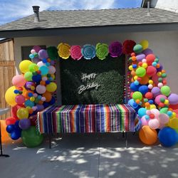 Balloon Garland Decor