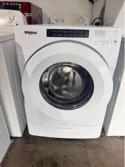 Whirlpool washer xl capacity front