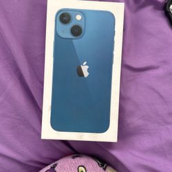 iPhone 13 Mini Box