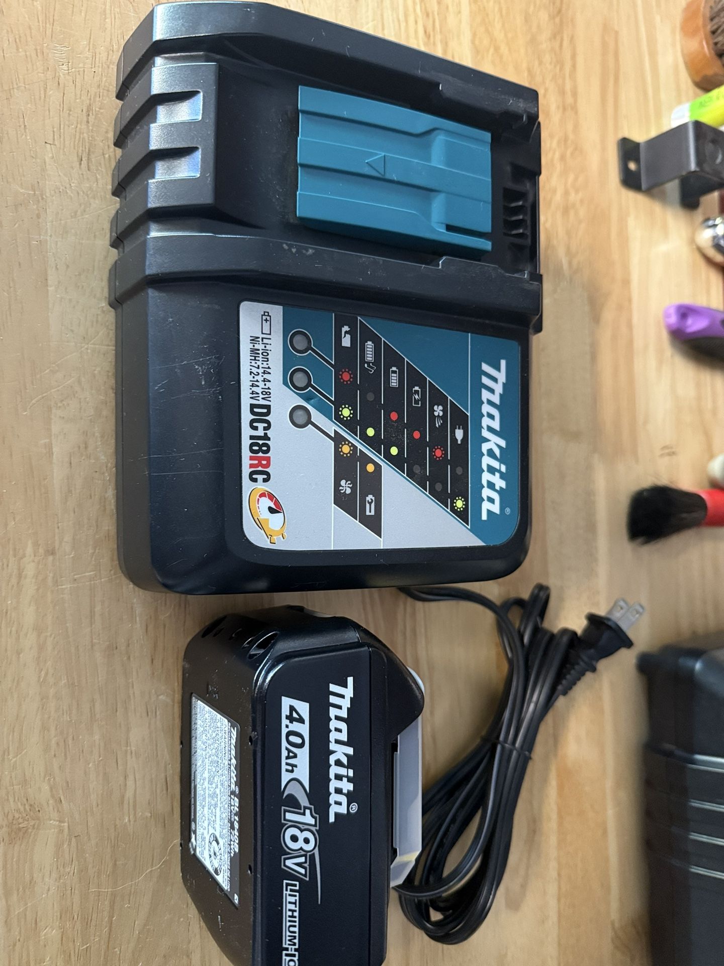 Makita 18V Charger And New 4.0 Battery