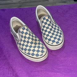 BLUE VANS !