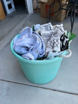 Big bucket of curtains $10 for all