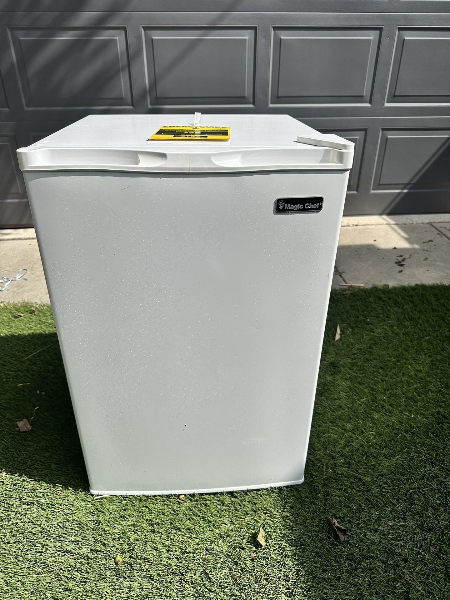 3 Cubic Foot Freezer With Front Door