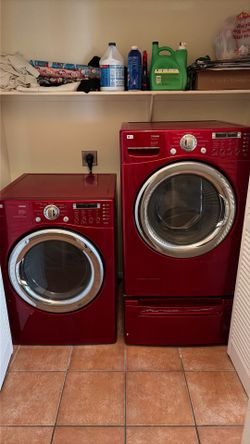 2017 LG TROMM WASHER/DRYER SET