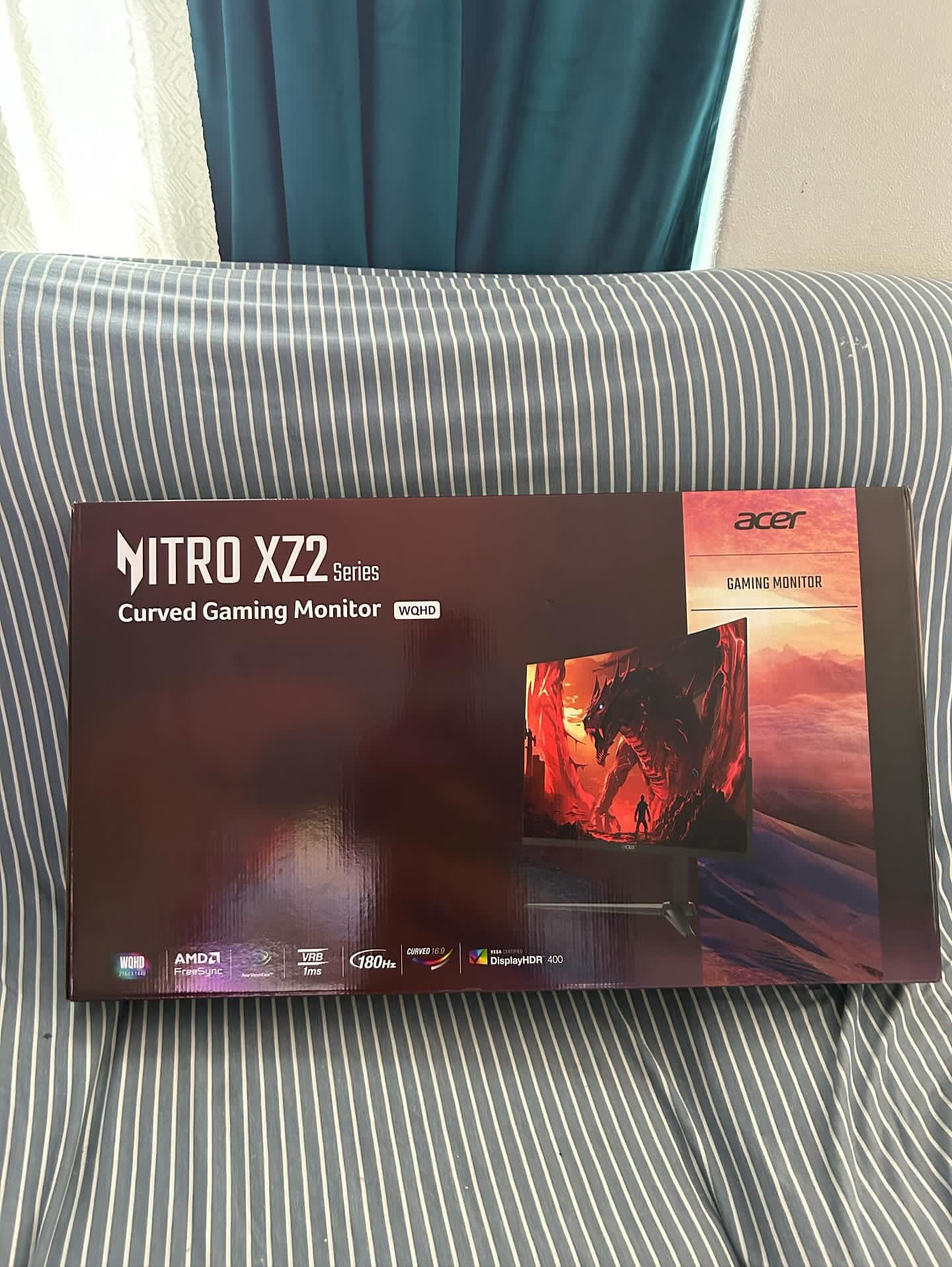 Nitro XZ2 Series Curved Monitor 